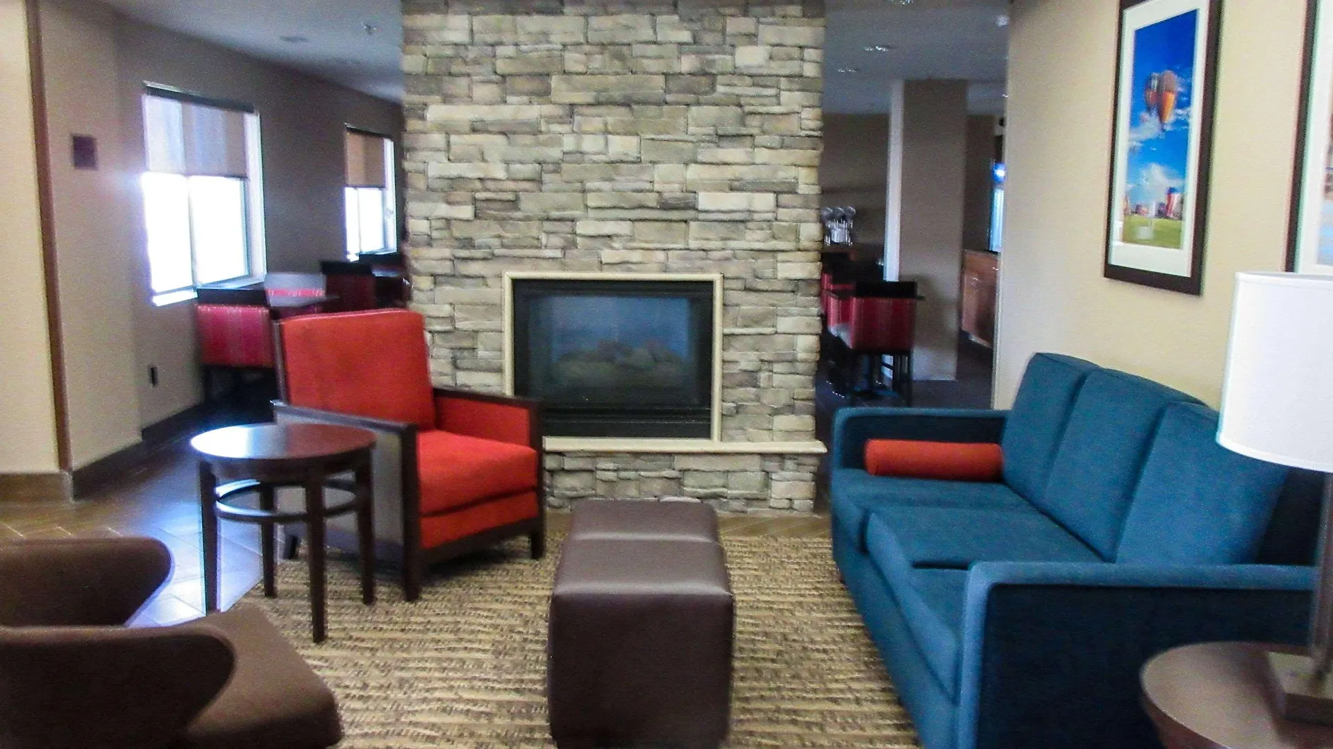 Comfort Inn & Suites Phoenix North - Deer Valley